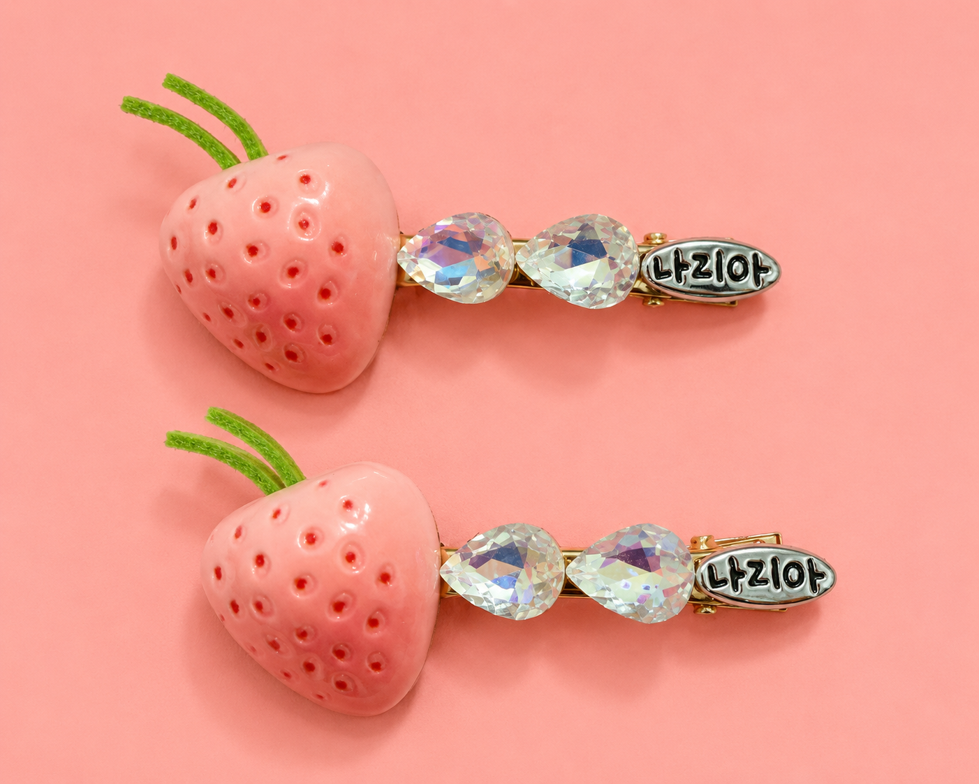 Strawberry Hair Clips for Girls – 3D Resin Strawberry with AB Crystal Teardrop Detail | Gold Barrette Base | Set of 2 | Cute Fruit Hair Accessories for Kids & Teens | Birthday & Return Gift