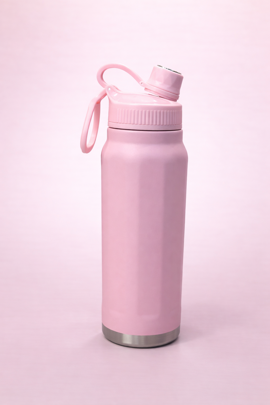 TrailSip™ Insulated Water Bottle – 750 ml Leak-Proof Stainless Steel Hydration Flask with Flip-Top & Carry Loop | Gym, Travel & Outdoor Use